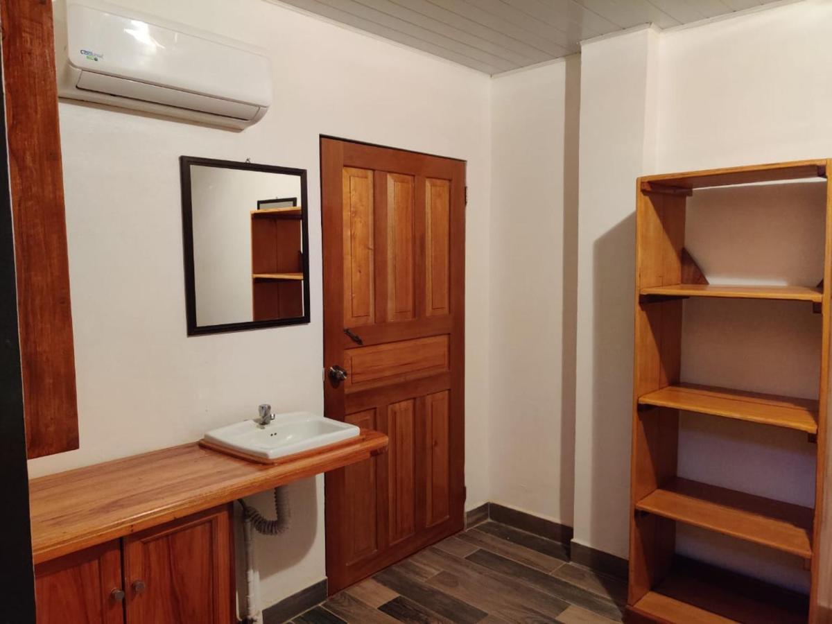 Cabinas Pura Vida B&B Tour Operator Drake Bay Luaran gambar