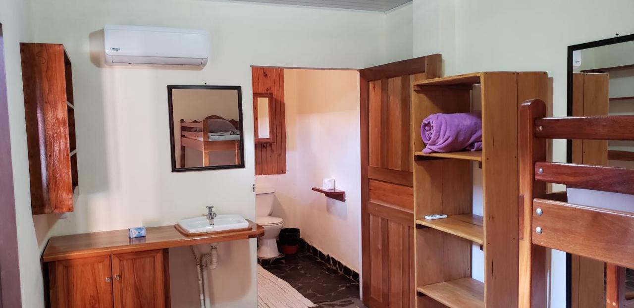 Cabinas Pura Vida B&B Tour Operator Drake Bay Luaran gambar